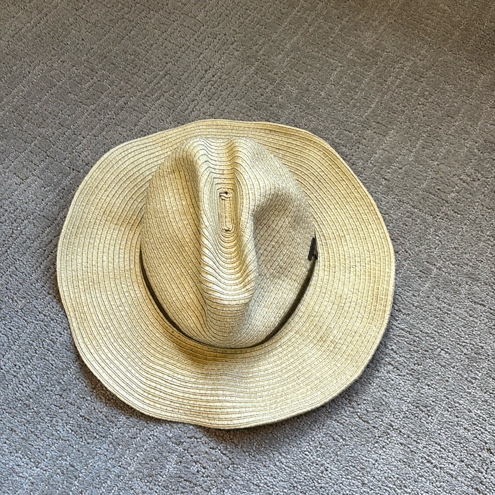 Brand new Seafolly straw sunhat.